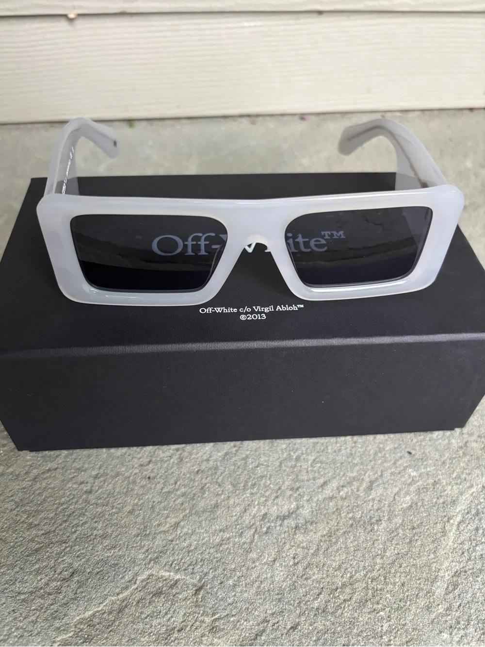 Off-White authentic off